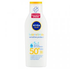 NIVEA Sun Sensitive Protect detské mlieko na opaľovanie OF 50+, 200 ml
